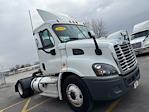 Used 2019 Freightliner Cascadia Day Cab 4x2, Semi Truck for sale #834510 - photo 4
