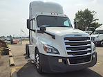 Used 2019 Freightliner Cascadia Day Cab 6x4, Semi Truck for sale #870323 - photo 4