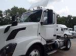 Used 2016 Volvo VNL 4x2, Semi Truck for sale #384140 - photo 3