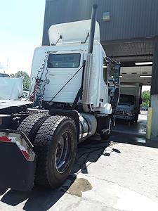 Used 2016 Volvo VNL 4x2, Semi Truck for sale #384161 - photo 2