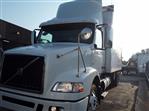 Used 2014 Volvo VNM 6x4, 28' Box Truck for sale #518659 - photo 1