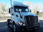 Used 2016 Freightliner Cascadia Day Cab 4x2, Semi Truck for sale #646977 - photo 4