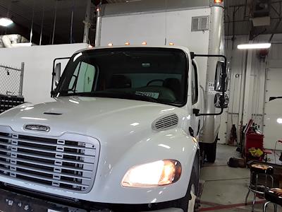 Used 2016 Freightliner M2 106 4x2, Box Truck for sale #653683 - photo 1