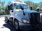 Used 2016 Freightliner Cascadia Day Cab 6x4, Semi Truck for sale #655892 - photo 4