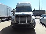 Used 2018 Freightliner Cascadia Sleeper Cab 6x4, Semi Truck for sale #678492 - photo 3