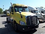 Used 2018 Freightliner Cascadia Day Cab 6x4, Semi Truck for sale #685326 - photo 4