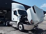 Used 2019 Freightliner Cascadia Day Cab 6x4, Semi Truck for sale #873620 - photo 4