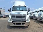 Used 2016 Freightliner Cascadia Day Cab 6x4, Semi Truck for sale #381762 - photo 3