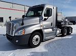 Used 2014 Freightliner Cascadia 6x4, Semi Truck for sale #536830 - photo 6