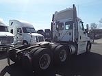 Used 2015 Freightliner Cascadia Day Cab 6x4, Semi Truck for sale #564087 - photo 5