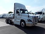 Used 2016 Freightliner Cascadia Day Cab 6x4, Semi Truck for sale #647206 - photo 4