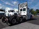 Used 2016 Freightliner Cascadia Day Cab 6x4, Semi Truck for sale #647206 - photo 5