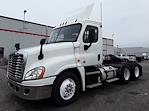 Used 2016 Freightliner Cascadia Day Cab 6x4, Semi Truck for sale #652733 - photo 1