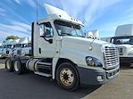 Used 2018 Freightliner Cascadia Day Cab 6x4, Semi Truck for sale #681462 - photo 4