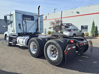 Used 2018 Volvo VNL 6x4, Semi Truck for sale #685677 - photo 2