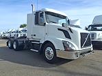 Used 2018 Volvo VNL 6x4, Semi Truck for sale #685677 - photo 4