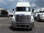 Used 2018 Freightliner Cascadia Sleeper Cab 6x4, Semi Truck for sale #750957 - photo 3