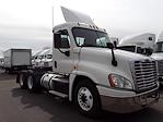 Used 2018 Freightliner Cascadia Day Cab 6x4, Semi Truck for sale #775702 - photo 5