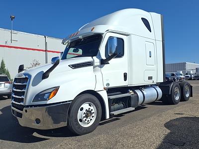 2019 Freightliner Cascadia Sleeper Cab 6x4, Semi Truck for sale #868978 - photo 1