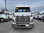 Used 2017 Freightliner Cascadia Day Cab 6x4, Semi Truck for sale #666347 - photo 3