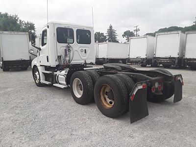 Used 2019 Freightliner Cascadia Day Cab 6x4, Semi Truck for sale #827747 - photo 2