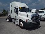 Used 2019 Freightliner Cascadia Sleeper Cab 6x4, Semi Truck for sale #873613 - photo 1