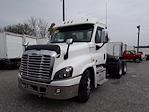 Used 2020 Freightliner Cascadia Day Cab 6x4, Semi Truck for sale #880392 - photo 3