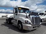 Used 2020 Freightliner Cascadia Day Cab 6x4, Semi Truck for sale #880393 - photo 4