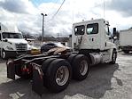 Used 2020 Freightliner Cascadia Day Cab 6x4, Semi Truck for sale #880393 - photo 5