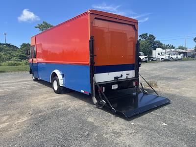 Used 2014 Ford E-450 RWD, Step Van / Walk-in for sale #641395 - photo 2