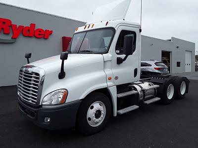 Used 2015 Freightliner Cascadia Semi Truck for sale in Allentown, PA ...