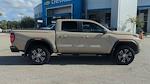 New 2024 GMC Canyon AT4 Crew Cab 4WD, Pickup for sale #4340900 - photo 44