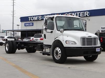 Used 2017 Freightliner M2 106 Day Cab 4x2, Cab Chassis for sale #UHZ2882 - photo 1