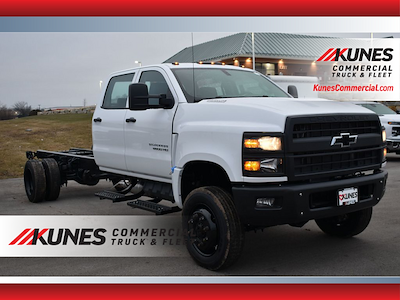New 2023 Chevrolet Silverado 6500 Work Truck Crew Cab 4x4, Cab Chassis for sale #02T1275 - photo 1