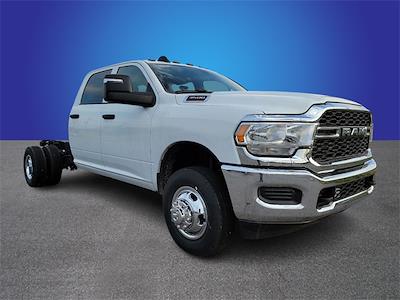 2024 Ram 3500 Crew Cab DRW 4x4, Cab Chassis for sale #RM3639 - photo 1