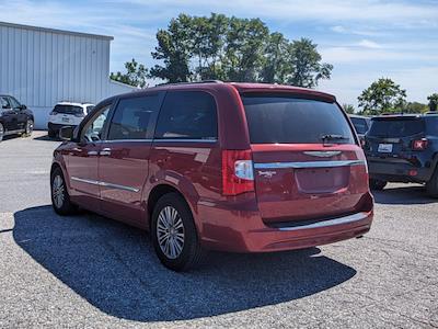 Used 2013 Chrysler Town and Country FWD, Minivan for sale #BJ1018B - photo 2