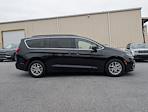 Used 2022 Chrysler Pacifica Touring L FWD, Minivan for sale #BJ1208 - photo 7