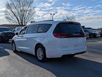 Used 2022 Chrysler Pacifica Touring L FWD, Minivan for sale #BJ1215 - photo 2