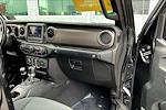 2021 Jeep Gladiator Crew Cab 4WD, Pickup for sale #4990420 - photo 25