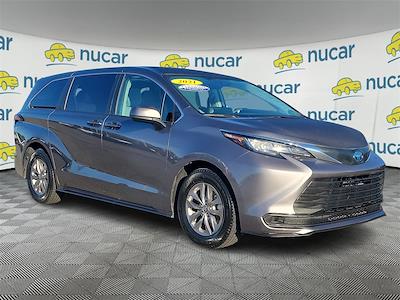 Used 2021 Toyota Sienna LE FWD, Minivan for sale #PUC144 - photo 1