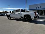 Used 2022 Chevrolet Silverado 2500 LTZ Crew Cab 4WD, Pickup for sale #28368C - photo 2