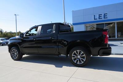 2022 Chevrolet Silverado 1500 Crew Cab 4WD, Pickup for sale #29002C - photo 2