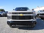 New 2025 Chevrolet Silverado 2500 Custom Crew Cab 4WD, Pickup for sale #29241 - photo 8