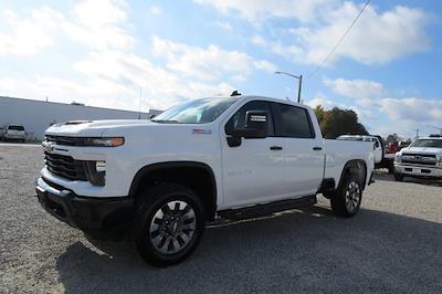 New 2024 Chevrolet Silverado 2500 Custom Crew Cab 4WD, Pickup for sale #29327 - photo 1