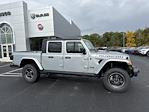 2022 Jeep Gladiator Crew Cab 4WD, Pickup for sale #R4579 - photo 3