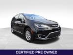 Used 2020 Chrysler Pacifica Touring L FWD, Minivan for sale #2073XP - photo 1