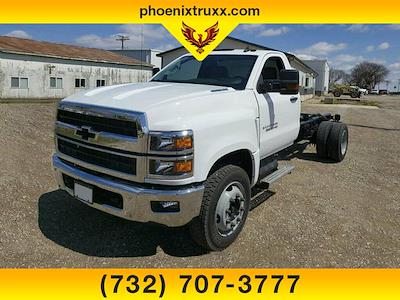 Used 2022 Chevrolet Silverado 5500 Work Truck Regular Cab 4x4, Cab Chassis for sale #14752 - photo 1