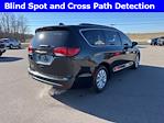 Used 2017 Chrysler Pacifica Touring L FWD, Minivan for sale #S4014R-1 - photo 17