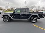 Used 2020 Jeep Gladiator Overland Crew Cab 4x4, Pickup for sale #C3510R-2 - photo 5