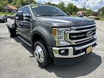 Used 2022 Ford F-450 Lariat Crew Cab 4WD, Flatbed Truck for sale #14036990 - photo 4